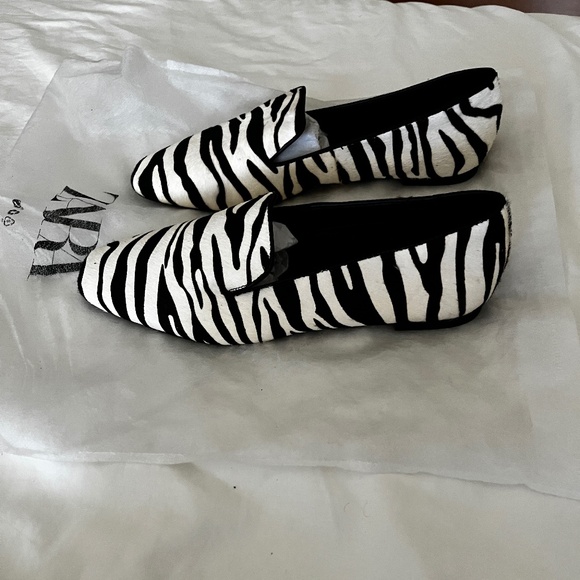 Zara Zebra Print Loafers - Picture 1 of 5